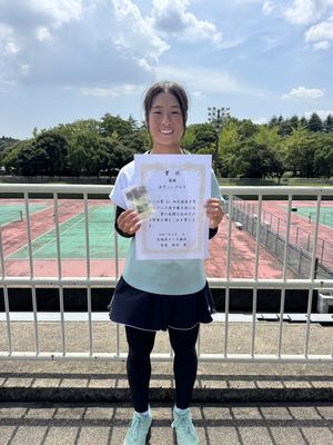 女子